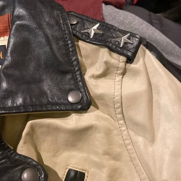 Harley Davidson Leather Jacket size Med - Picture 5 of 8